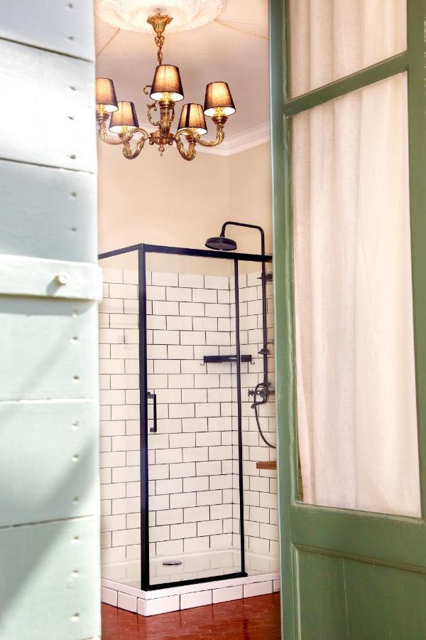Le 215 Gambetta Boutique Hotel En Provence Cavaillon Bagian luar foto